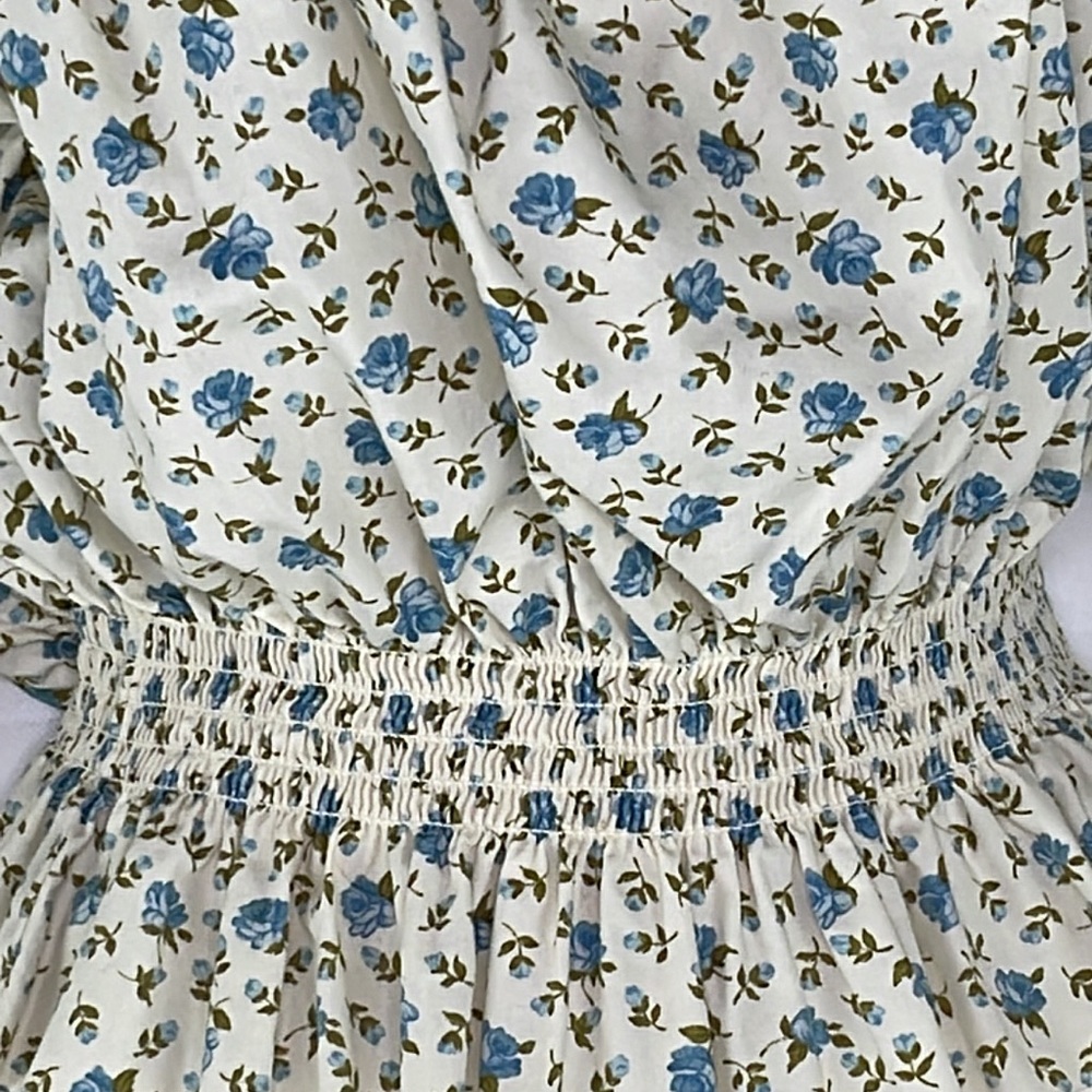 DKNY JEANS Off The Shoulder Smocked Waist Top - Picture 3 of 6